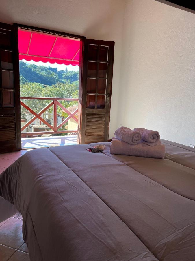 Casa Rosada Seu Refugio Na Serra Miguel Pereira Exterior foto