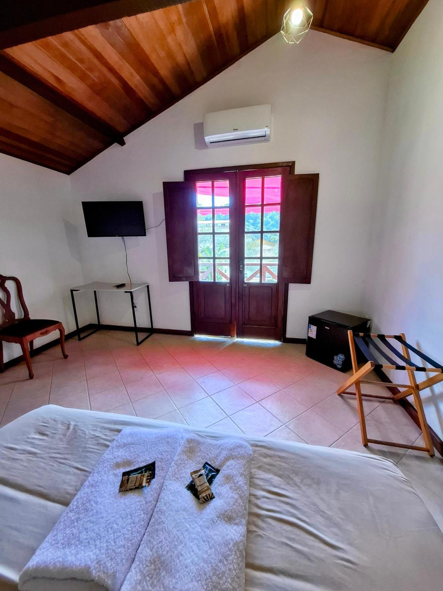 Casa Rosada Seu Refugio Na Serra Miguel Pereira Exterior foto